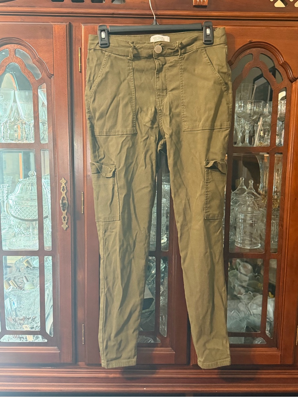 Women’s Olive Cargo Slim Pants